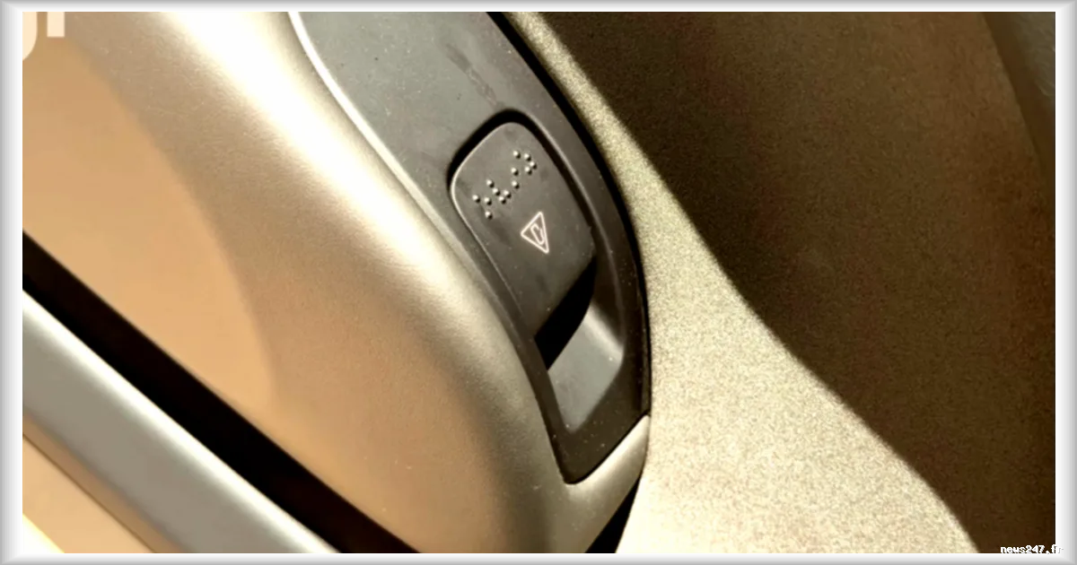 Tesla Cybercab : Nouvelle poignée hybride pour renforcer la sécurité des passagers