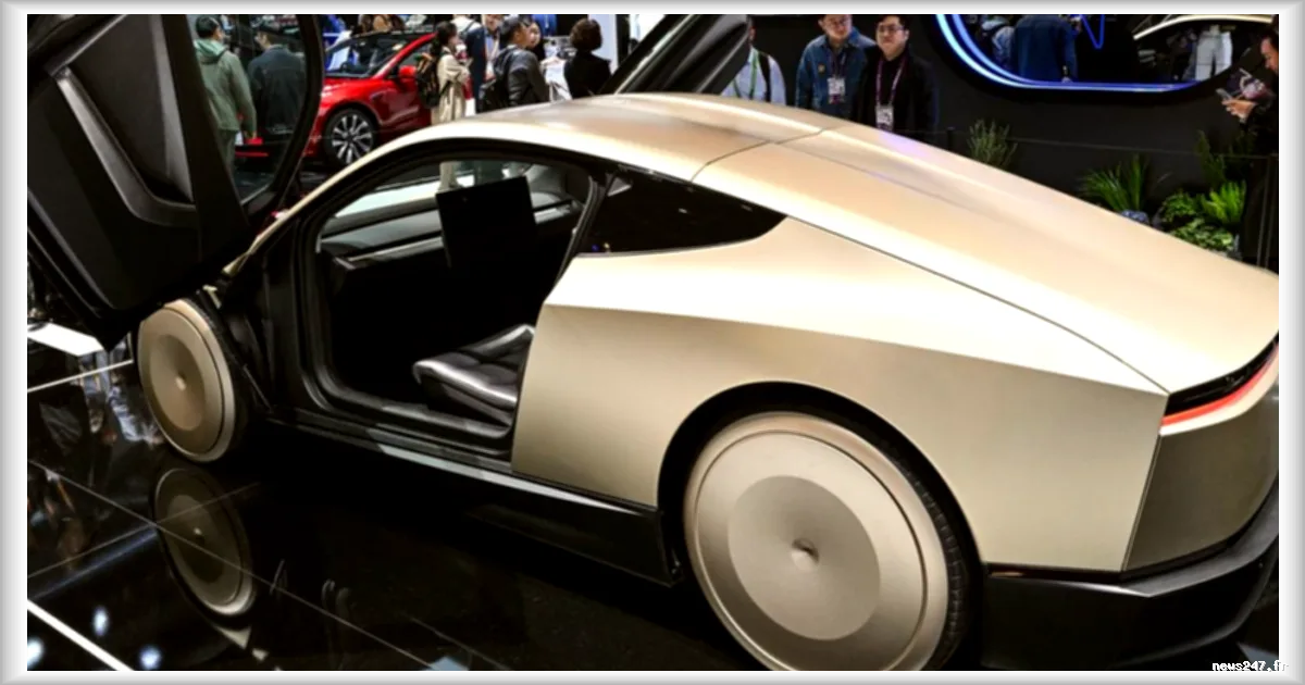 Tesla lance la production de son robotaxi Cybercab selon Elon Musk