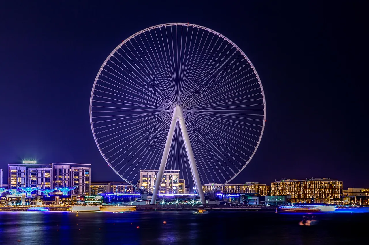 Tourisme à Dubaï en chute libre : l’industrie locale face à l’impact de la guerre au Moyen-Orient