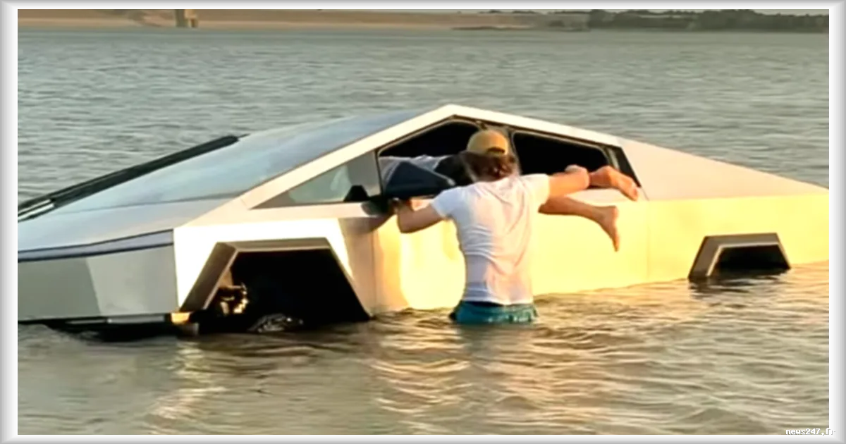 Un conducteur de Texas conduit son Tesla Cybertruck dans un lac pour tester la fonction de franchissement en eau