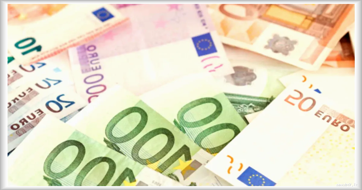 Un conseiller bancaire détourné 91 000 euros en imitant la signature de sa cliente