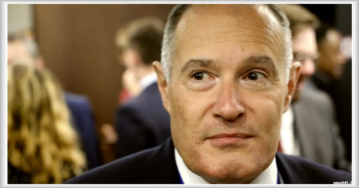 Un juge va enquêter sur l’ancien patron de Frontex, Fabrice Leggeri, eurodéputé RN, pour complicité de crimes contre l'humanité