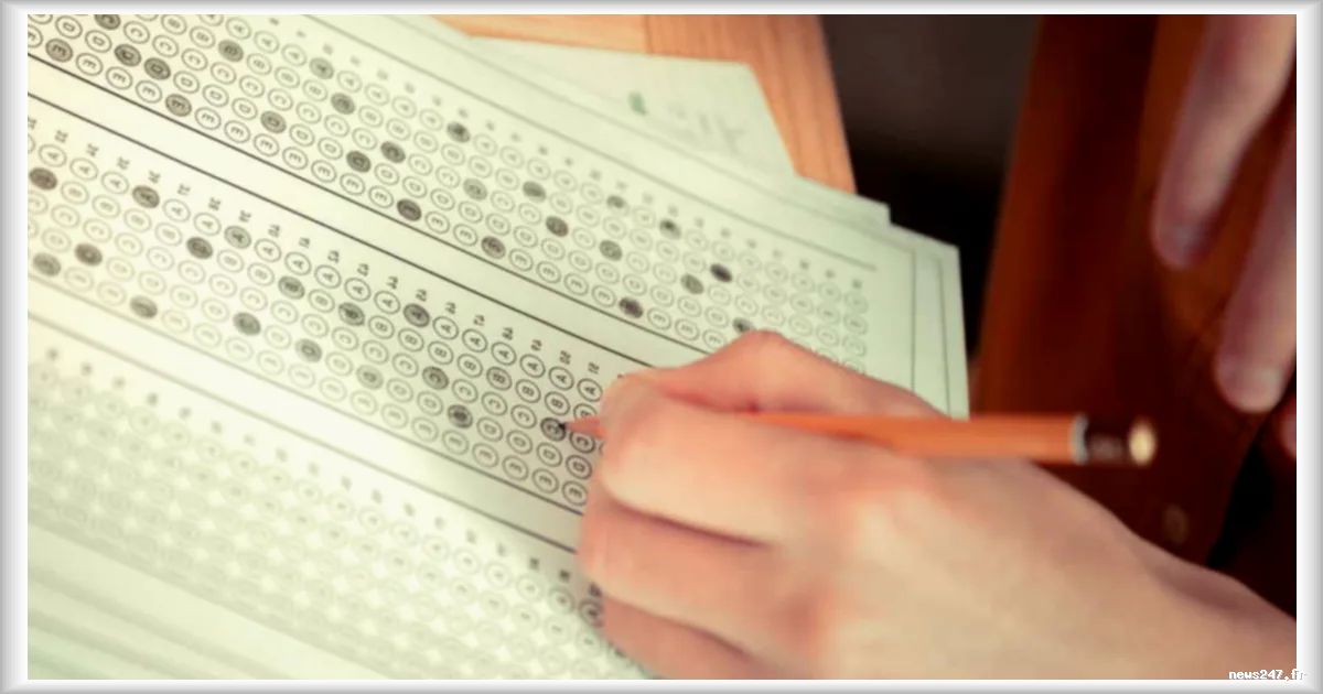Un moniteur d'auto-école suisse condamné pour avoir soufflé les réponses au code de la route