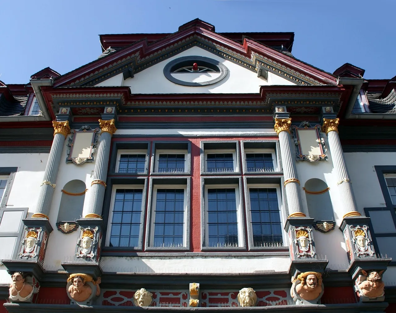 Ursula von der Leyen appelle l'Europe à accélérer sa défense lors de la Conférence de Munich