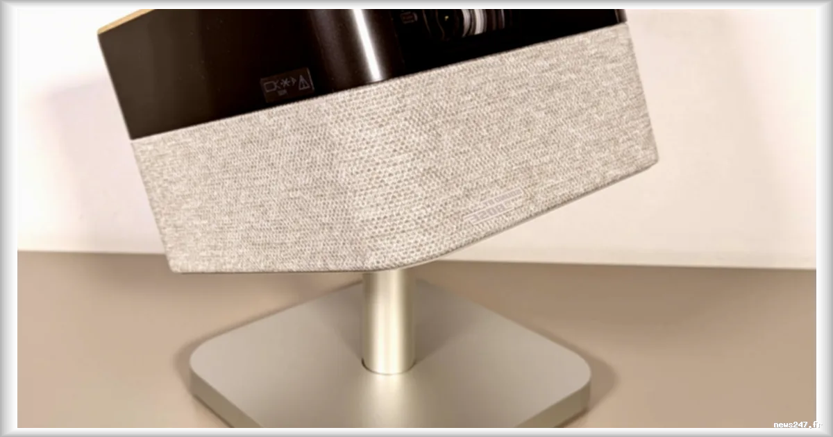 Videoprojecteur Epson EF-72 4K avec Son Bose en Promotion sur Amazon