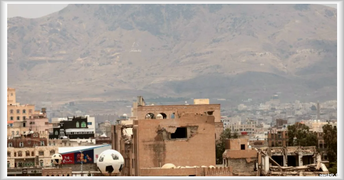 Yémen : les rebelles houthis ripostent après une attaque contre l'aéroport de Sanaa