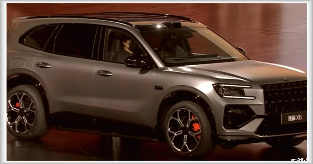 Zeekr 8X : Un SUV hybride rechargeable de luxe avec 1 381 ch et une recharge ultra-rapide